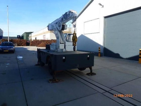 ドロット移動式クレーン