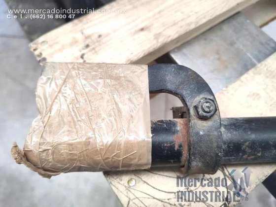 上部转向杆（PITMAN 臂侧）