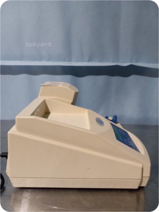 Advanced Instruments Micro-Osmometer Analyzer 3320