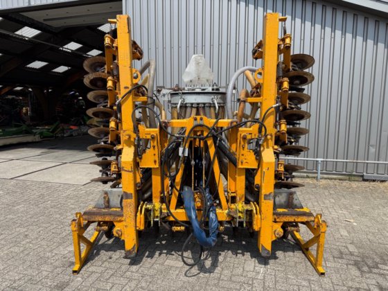 ヨスキン・ソロディスク 6020/28 ほぼ新品のカッターバー付き