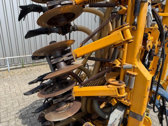 ヨスキン・ソロディスク 6020/28 ほぼ新品のカッターバー付き