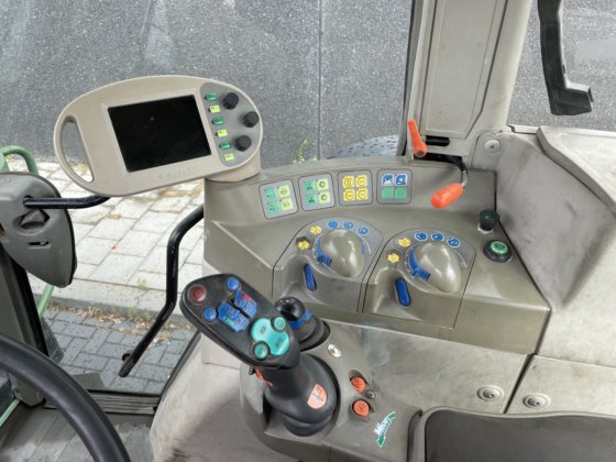 2003 フェント 711