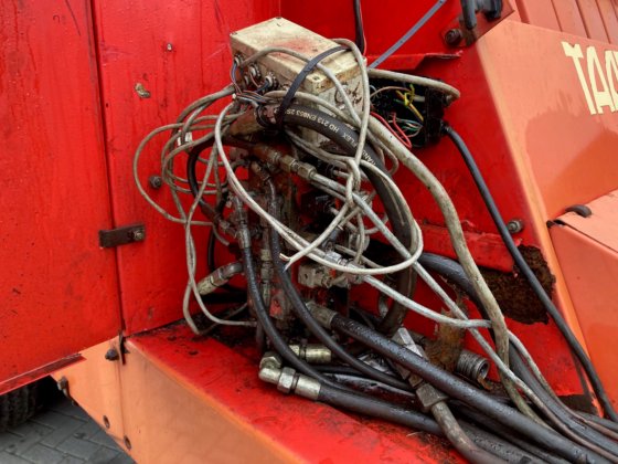 Taarup 465 铲运车