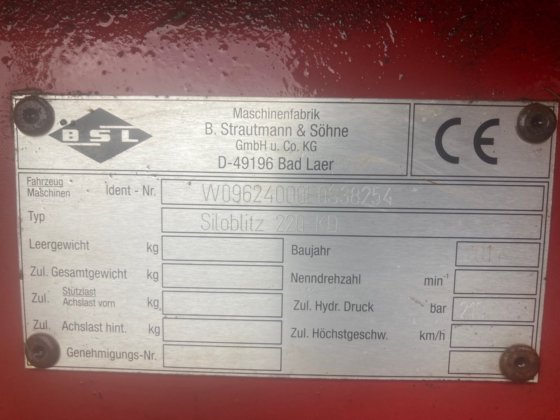 シュトラウトマン シロブリッツ 220 KD