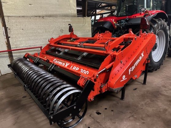 2012 ファーマックス LRP300Profi エジェロールとルーフリングローラー付き