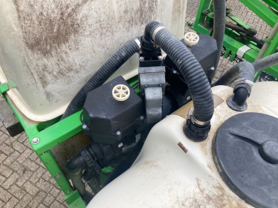 2003 CHD 2727 野外喷雾器