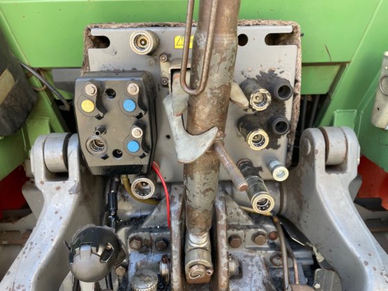 2003 フェント 412 バリオ ファーマー