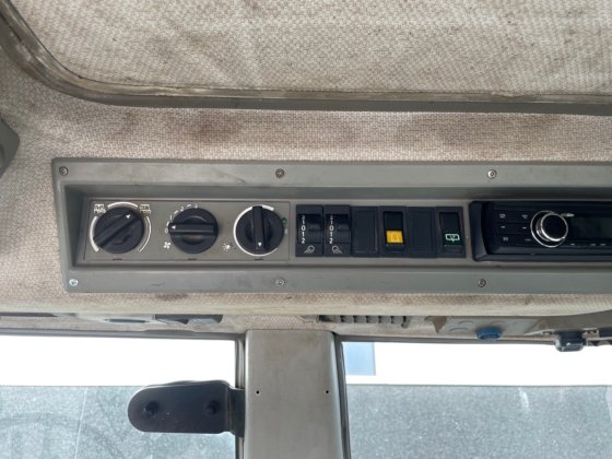 2003 フェント 412 バリオ ファーマー