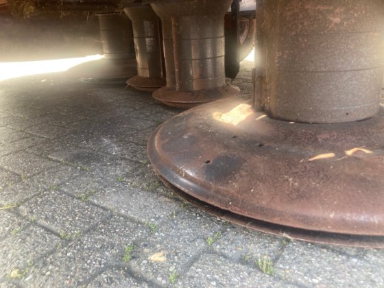 ビコン CM 270 牽引式草刈機