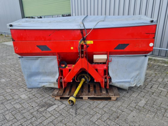 2001 ラウホ・アクセラ MW 1101