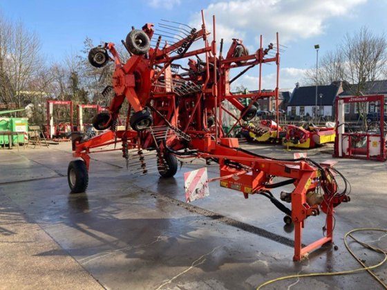 2005 クーン GA 8521 レーキ