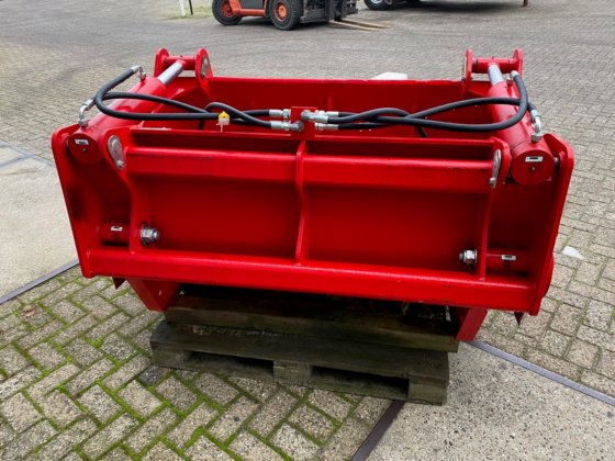 レッドロック・オールラウンド 160 サイレージ・カッター