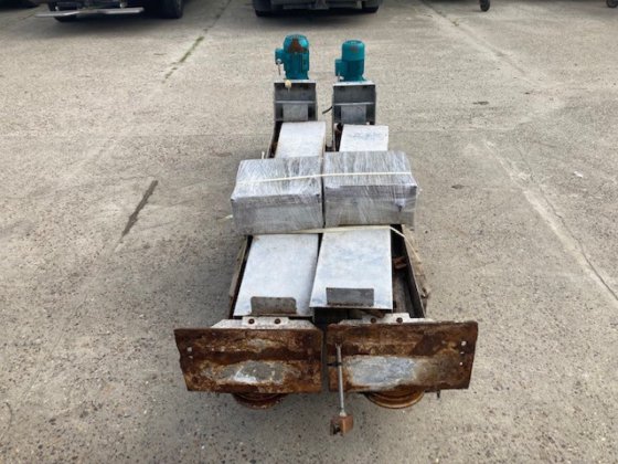 ブルワーズ・マニュア・スクレーパーの設置