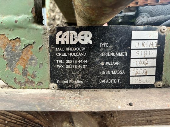 1992年製ファーバー・リフティング・マスト