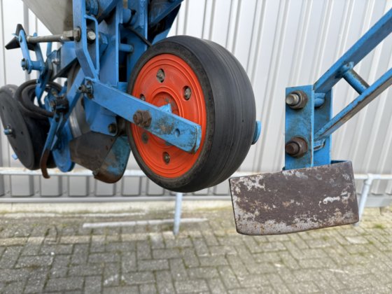 1997 モノセム・メカ2000ビートシーダー12畝