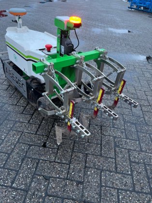 2023 ナイオOZロボット