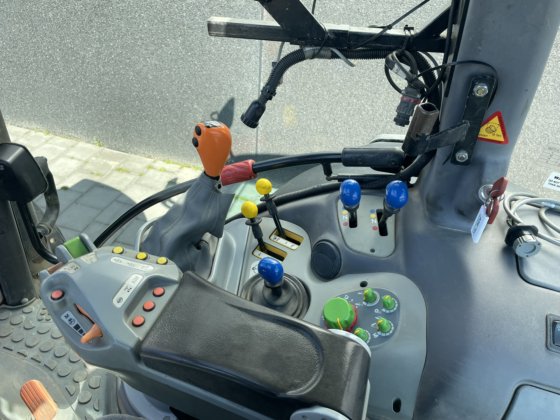 2009 ドイツ・ファーア アグロトロン M620