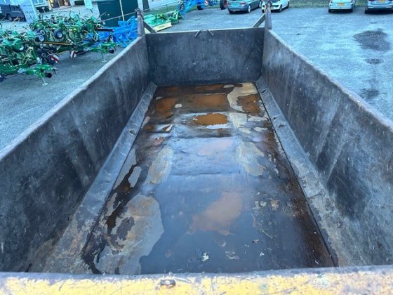 2002 ベコ・ギガント240グラウンド・ダンパ