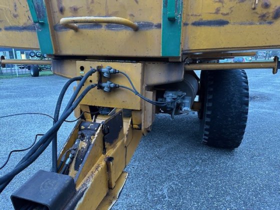 2002 ベコ・ギガント240グラウンド・ダンパ