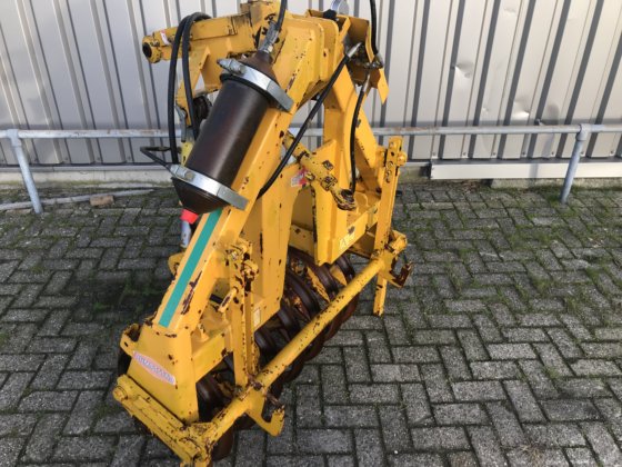 ランプスタッド・フロントパッカー