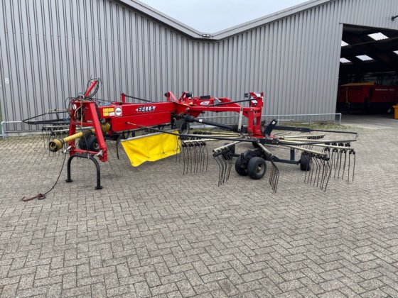 2012 フェラ TS 880 ハーク