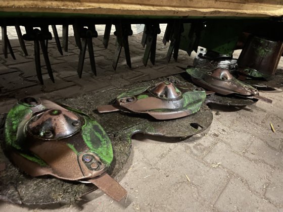 2009年式クローネ イージーカット 320CV Q