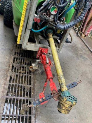 2020年 ムンクホフ 3列スプレー