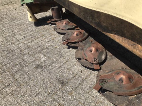 2004 クローネ・イージーカット320 CV