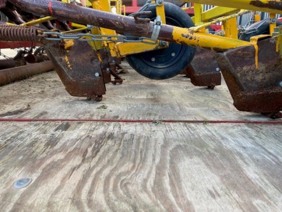 蔬菜播种机 4.50 米