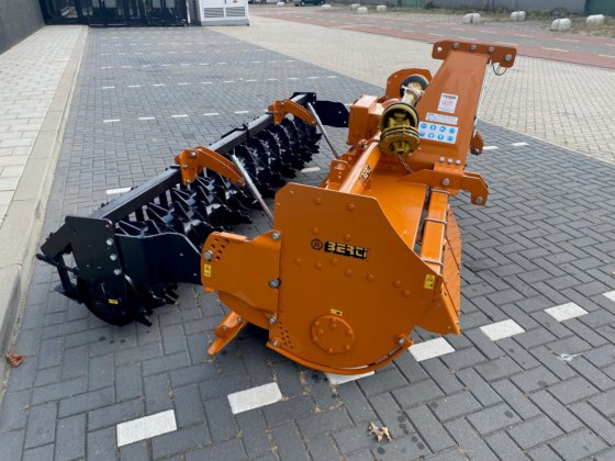 ベルティ ジョーベ 280 + パッカーローラー