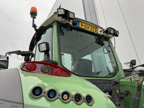 2012年式フェント714SCR Profi