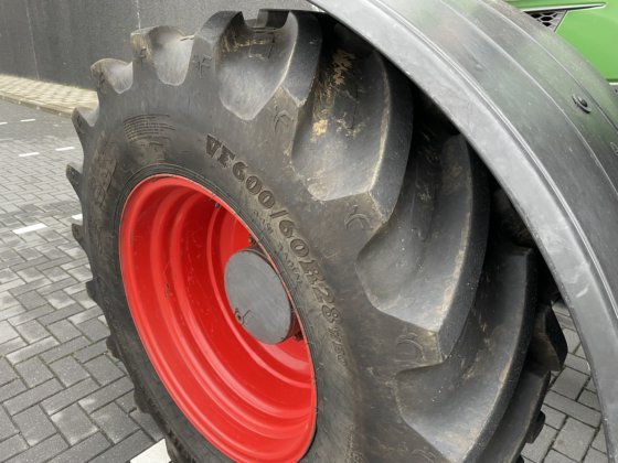 2012年式フェント714SCR Profi