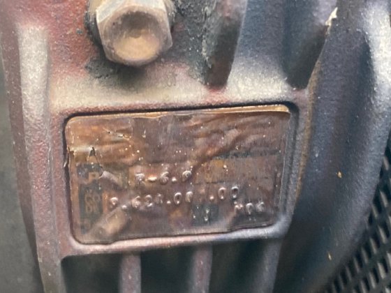 ピットからのトラクターPTOポンプ。