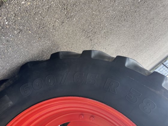 2004 フェント 410 com1