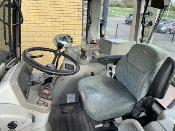 2004 フェント 410 com1