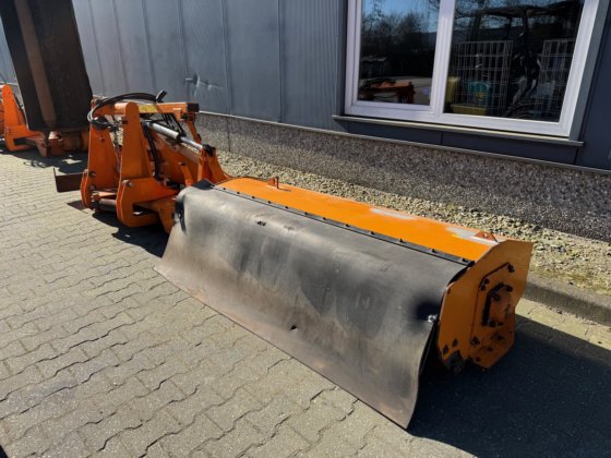 ヴォーテックス・ジャンボ・フロントライン