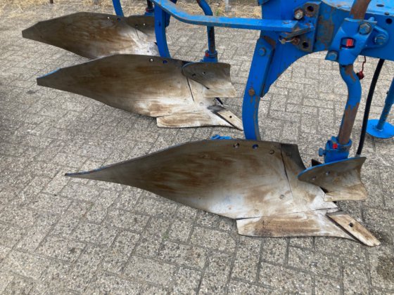 2004 拉贝 3 剪刀犁