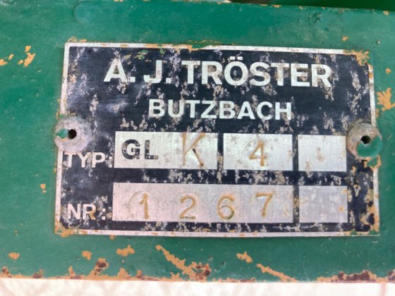 哈夏播种机 马铃薯收获机