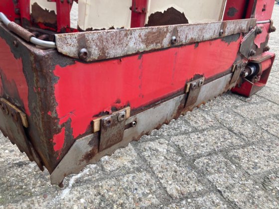 トリオリートTU 195