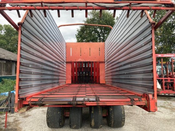 1995 クバーンランド TA465 ローダー ワゴン