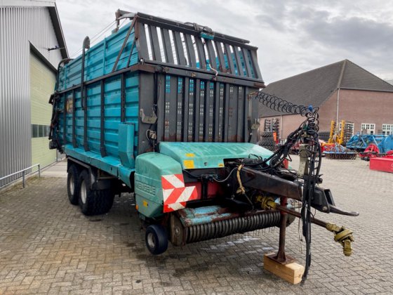 2000 メンゲレ・ロータント 745