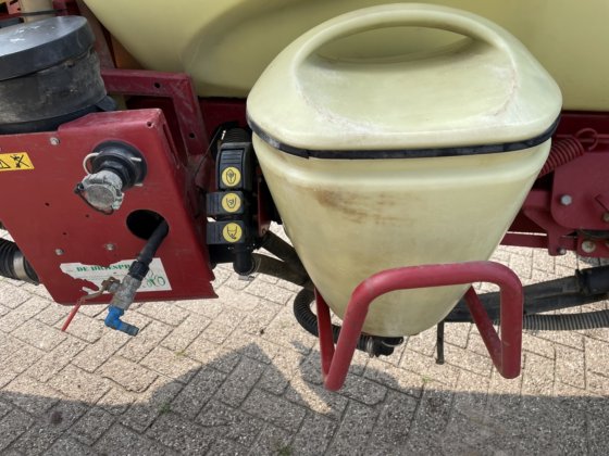 2010 ハルディ・ナビゲーター24 m