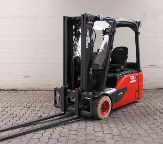 19 Linde E 16 L 386 Evo In Friedberg Germany