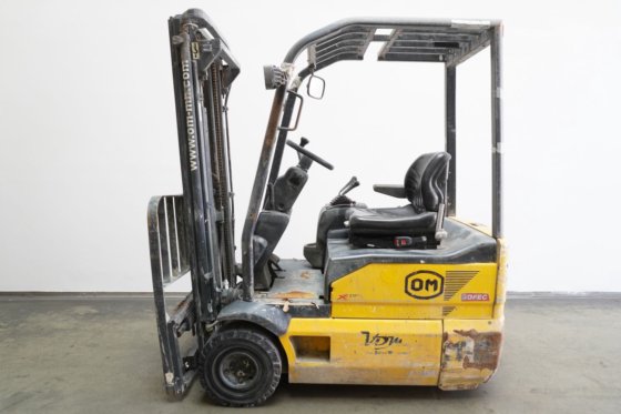 2010 OM XE15