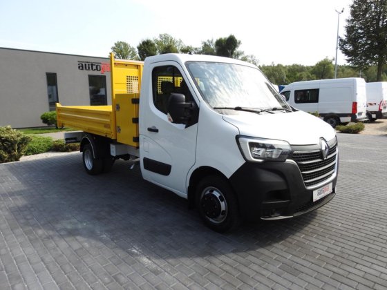 2020 RENAULT MASTER KIPPER