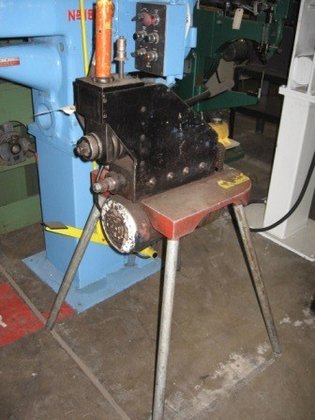 1010 ROLL GROOVER, GRUVLOK in