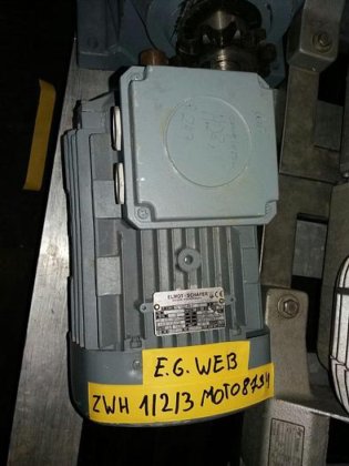 平歯車モーター