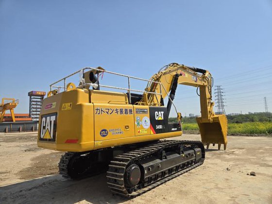 2023 Caterpillar 349D2L