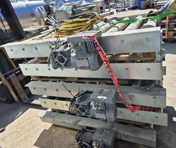 パレットローラーコンベア