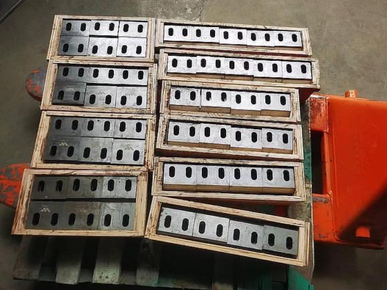 クラッシャー替刃